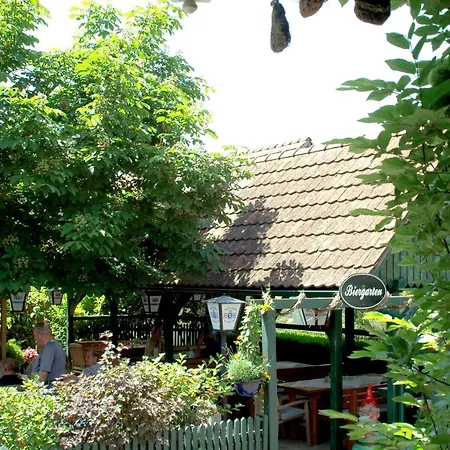 Отель Wirtshaus Meissl Puch bei Weiz